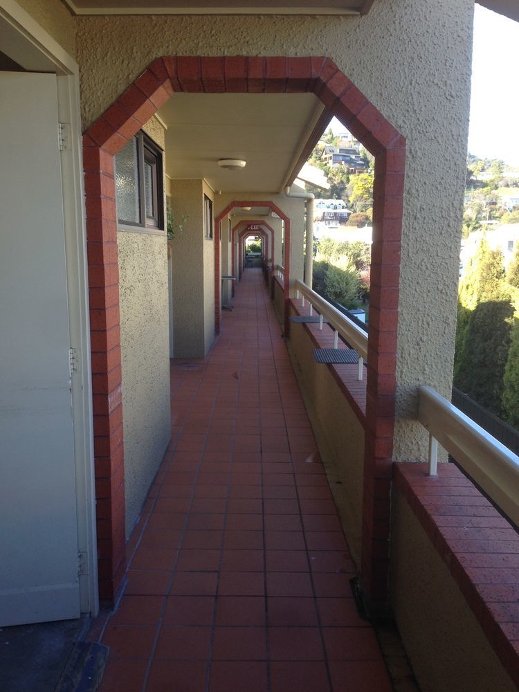 The Beachcomber Hotel Nelson Exterior photo